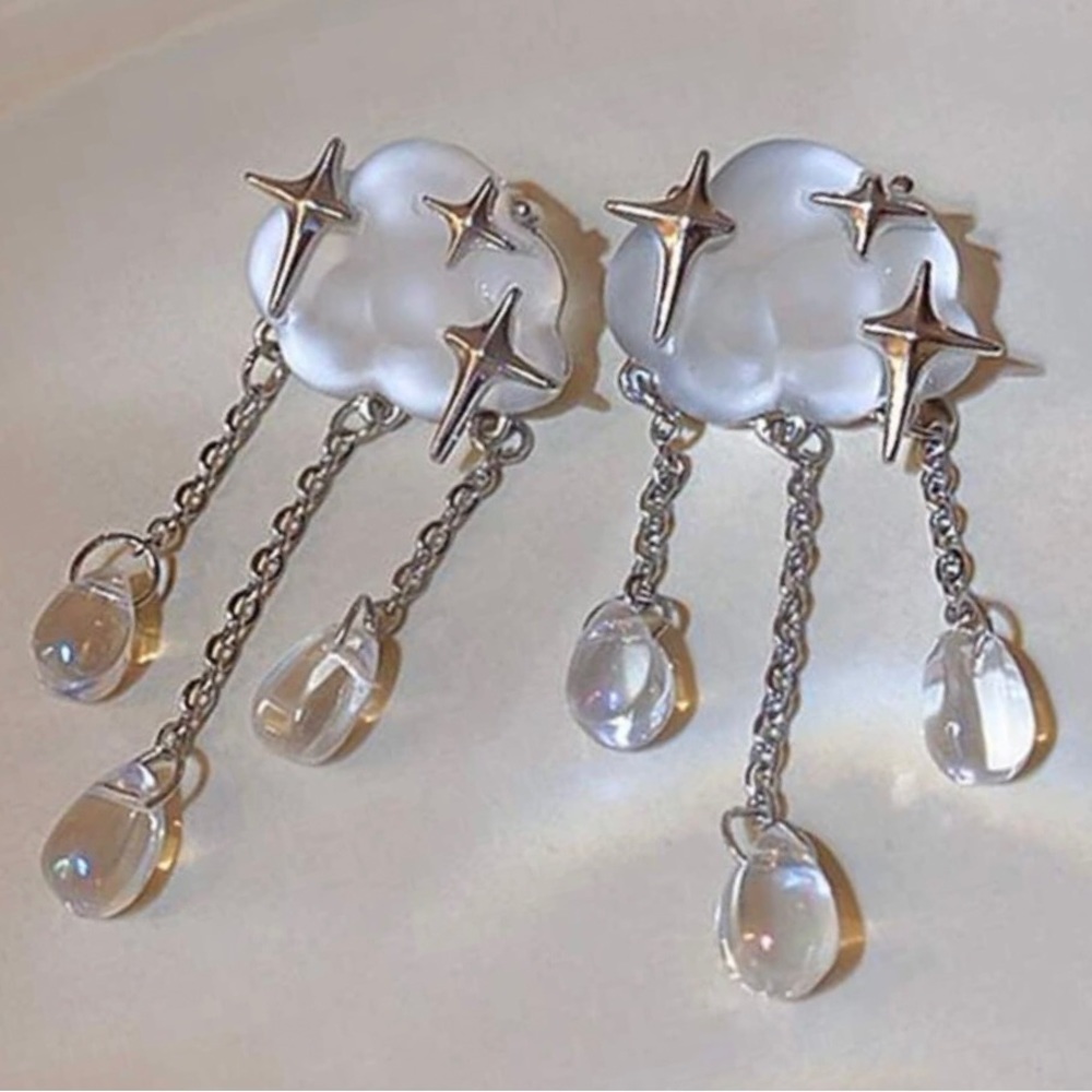 “Starry Rain Clouds” Frosted Glass Star Stellar Cumulus Weather Raindrops Dangle
